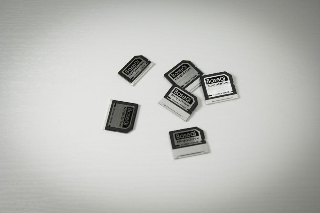 BaseQi MicroSD Adapter Für Microsoft Surface Book - Unsichtbare Speichererweiterung Bis 1TB